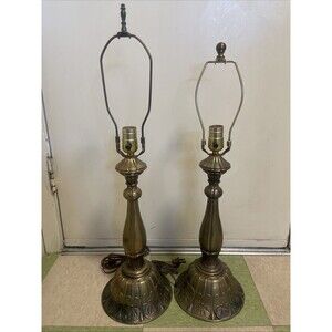 Pair of Tiffany Style Brass Finish Cast Metal Vintage Lily Pad Lamps 18.5” 3 Way